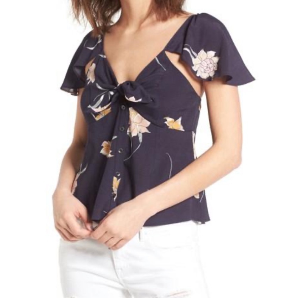 ASTR Top in Navy Multi Floral